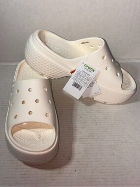 NWT Crocs Stomp Slide Chalk White Slip On Platform Sandals  Sz Men 9/ Women 11
